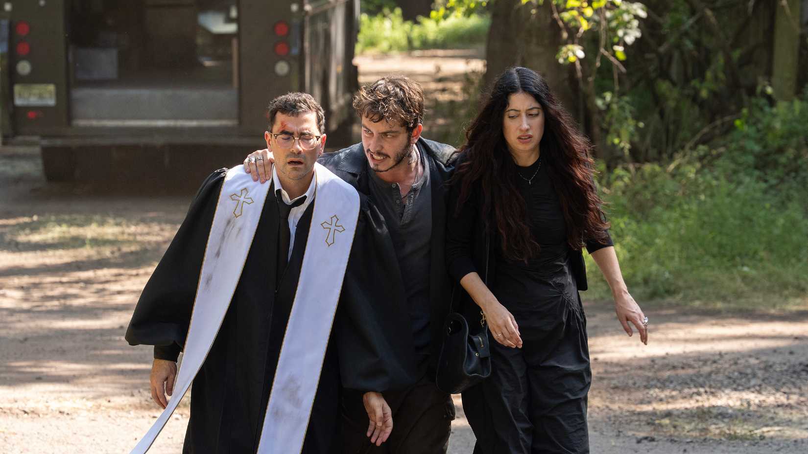 Dan Levy and Taylor Ortega are being taken by a man in Big Mistakes