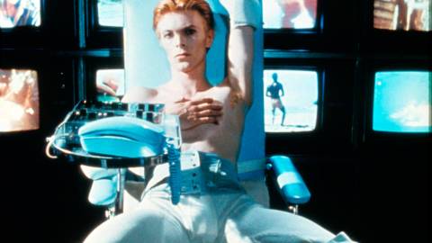 The Man Who Fell to Earth Summary, Trailer, Cast, Where to Watch and More