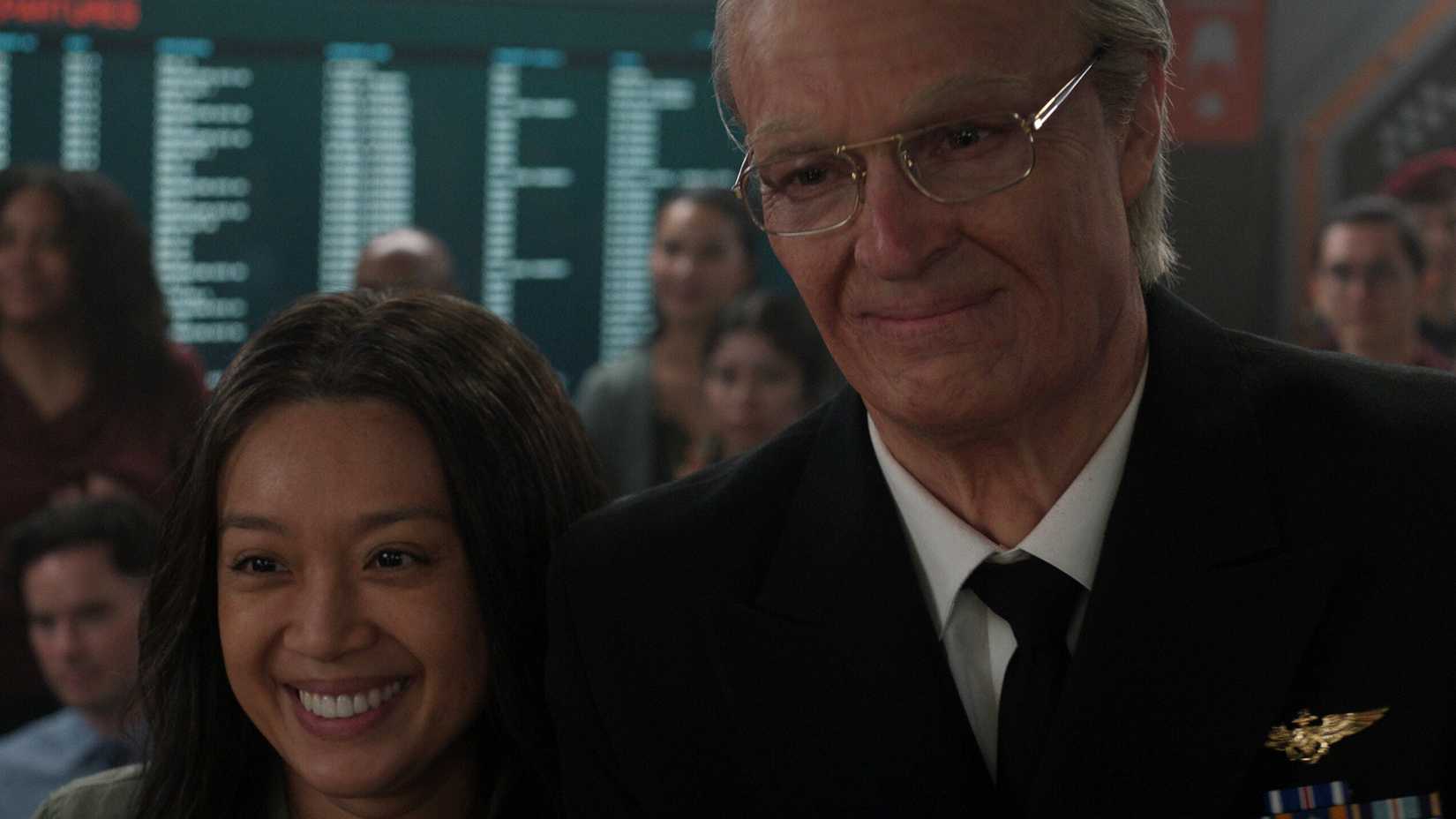 Ed e Kelly Baldwin em For All Mankind temporada 5