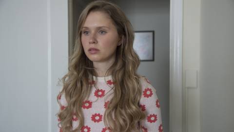 Eliza Scanlen as Amma Crellin in Sharp Objects