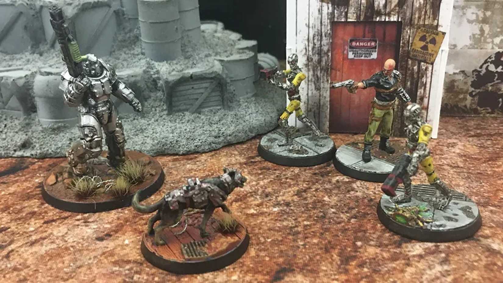Brotherhood of Steel and Synths in Fallout: Wasteland Warfare