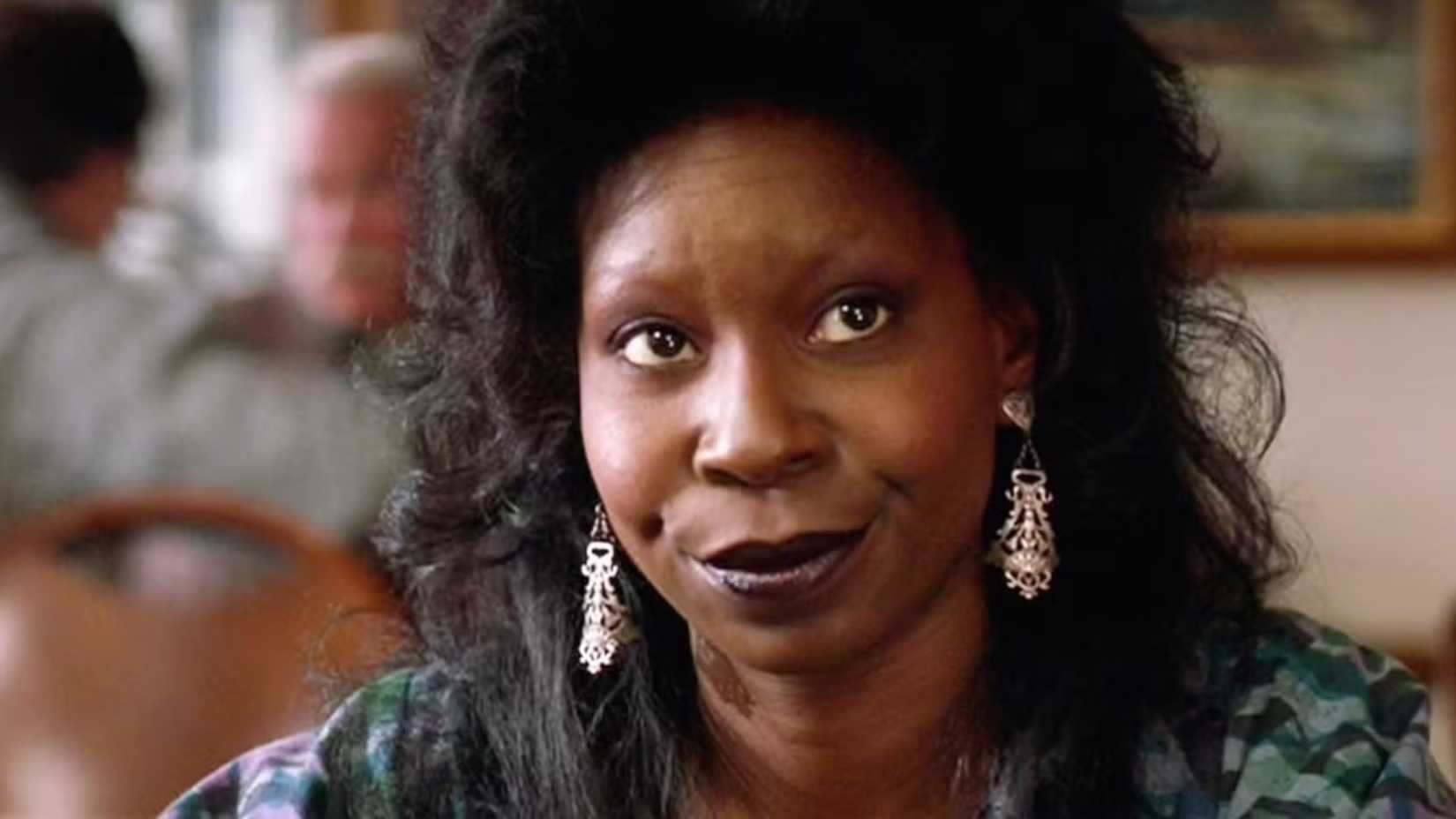 Whoopi Goldberg como Oda Mae Brown em Ghost: Do Outro Lado da Vida