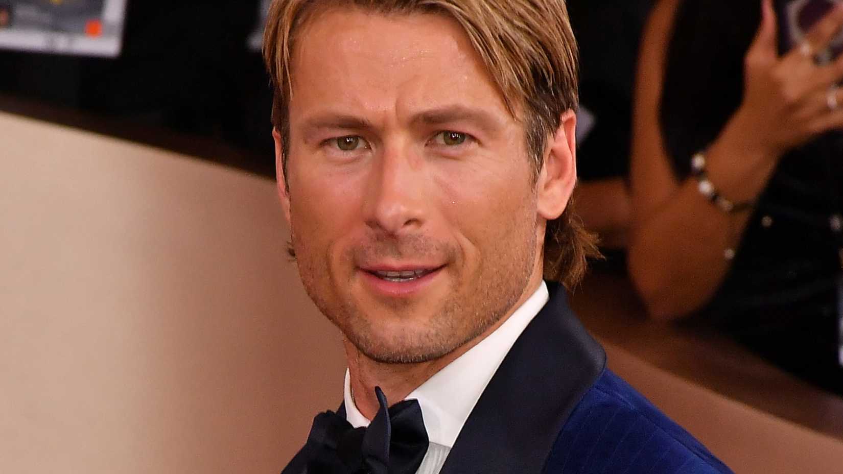 Glen Powell em evento