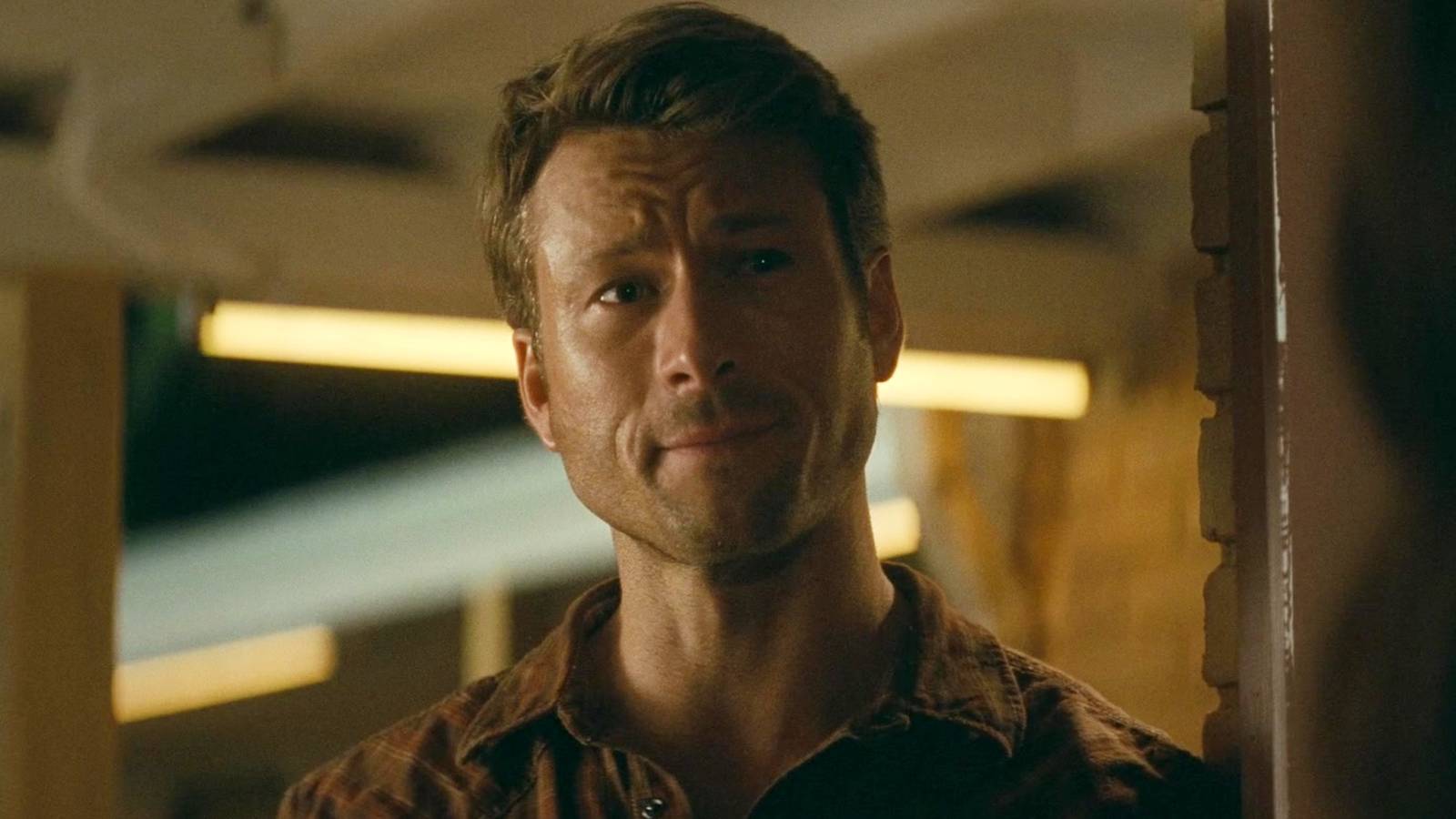 Netflix's 5-Part Jurassic Park Series With Glen Powell Is Perfect From Start To Finish
