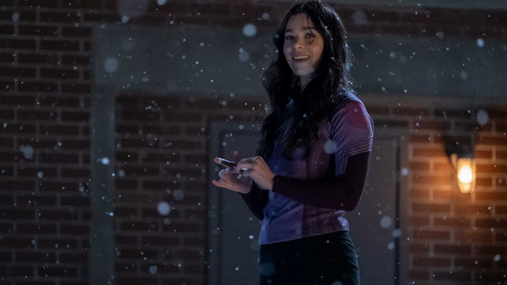 Hailee Steinfeld como Kate Bishop em Hawkeye