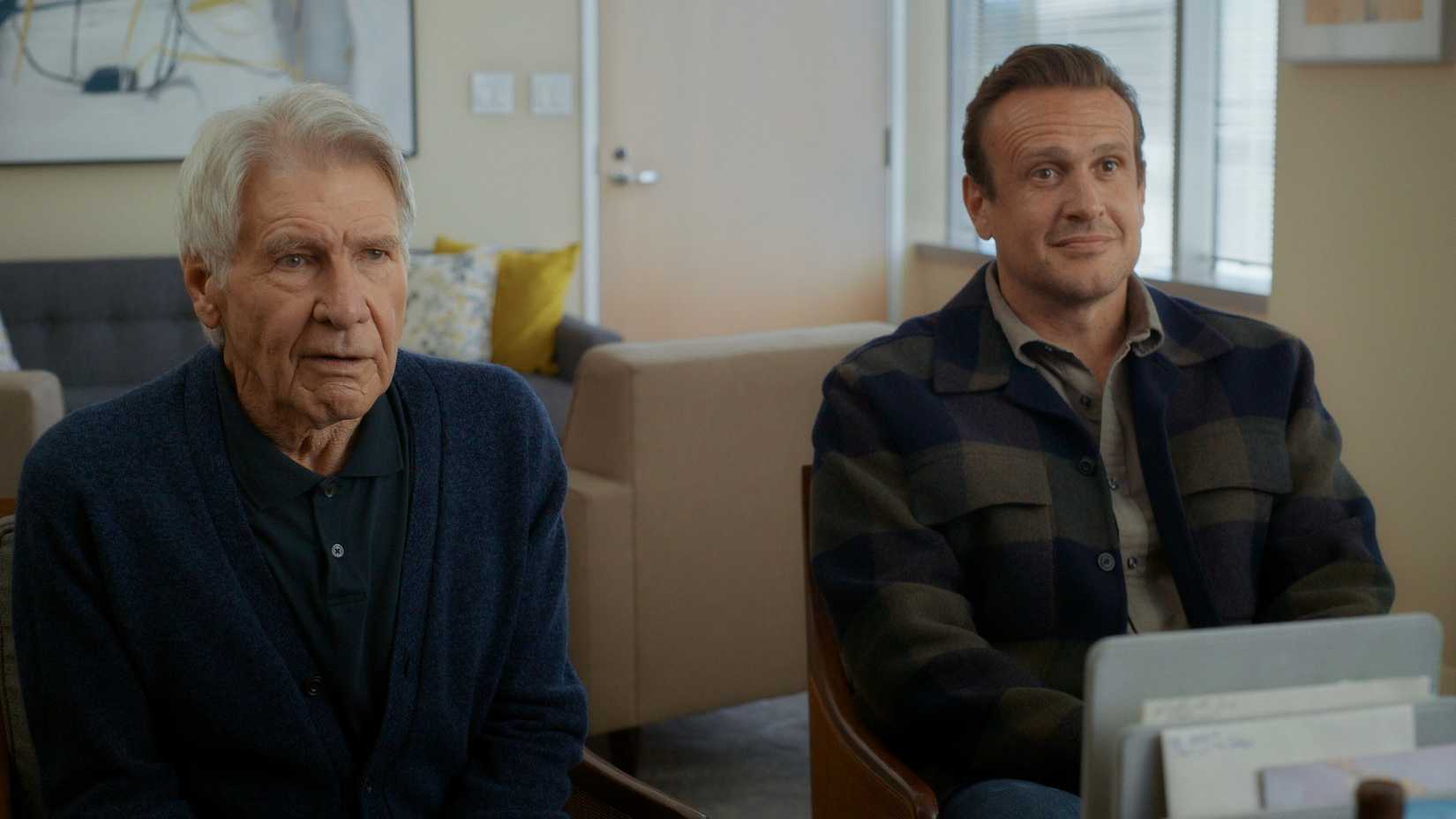 Harrison Ford e Jason Segel em Shrinking
