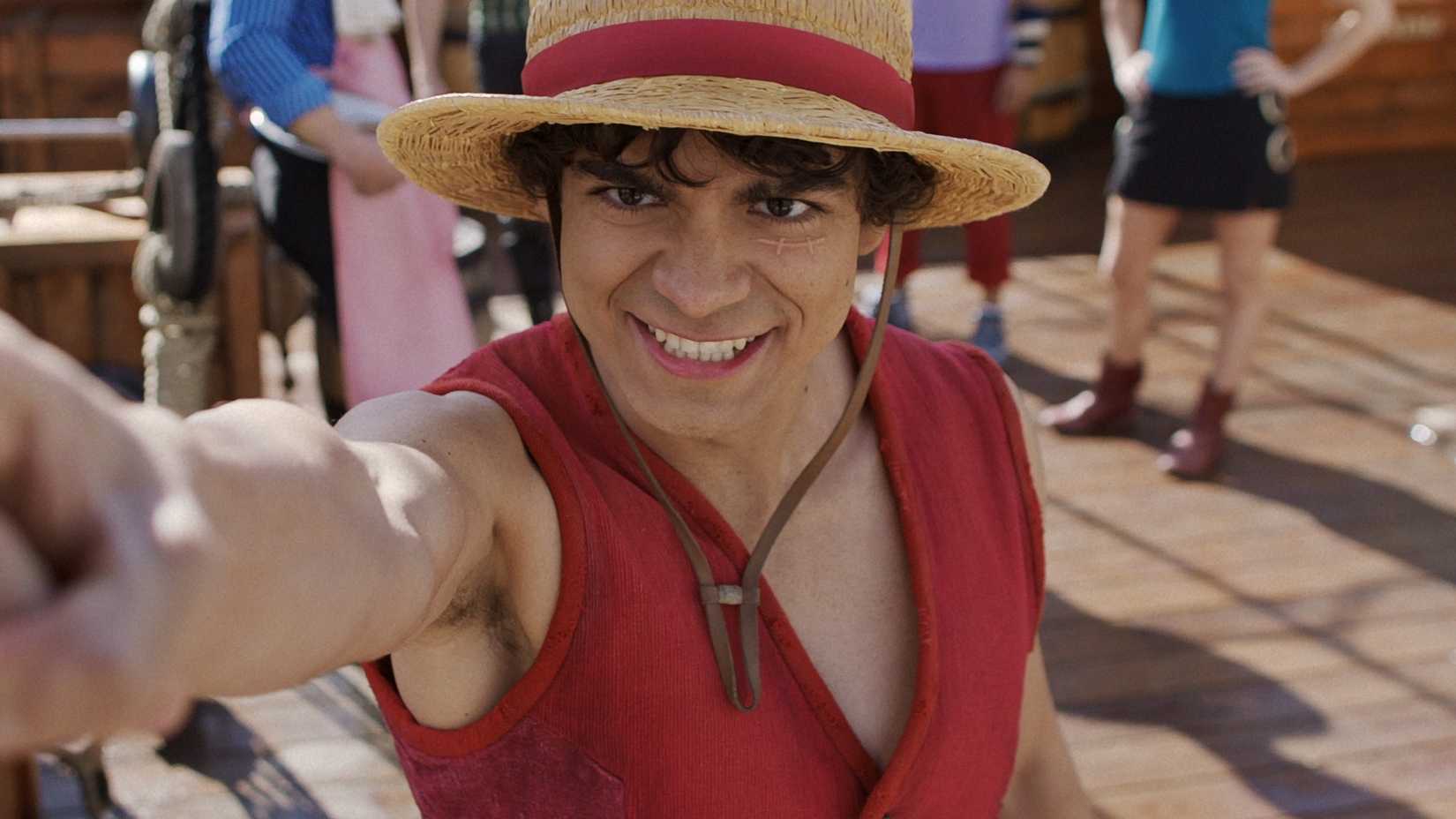 inaki godoy as luffy pointing in live action one piece