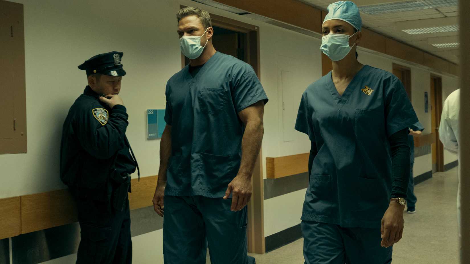 Reacher's Official 2026 Return Is A Risk Prime Video Doesn't Need To Take 1 Jack Reacher and Frances Neagley dressed in hospital gowns.