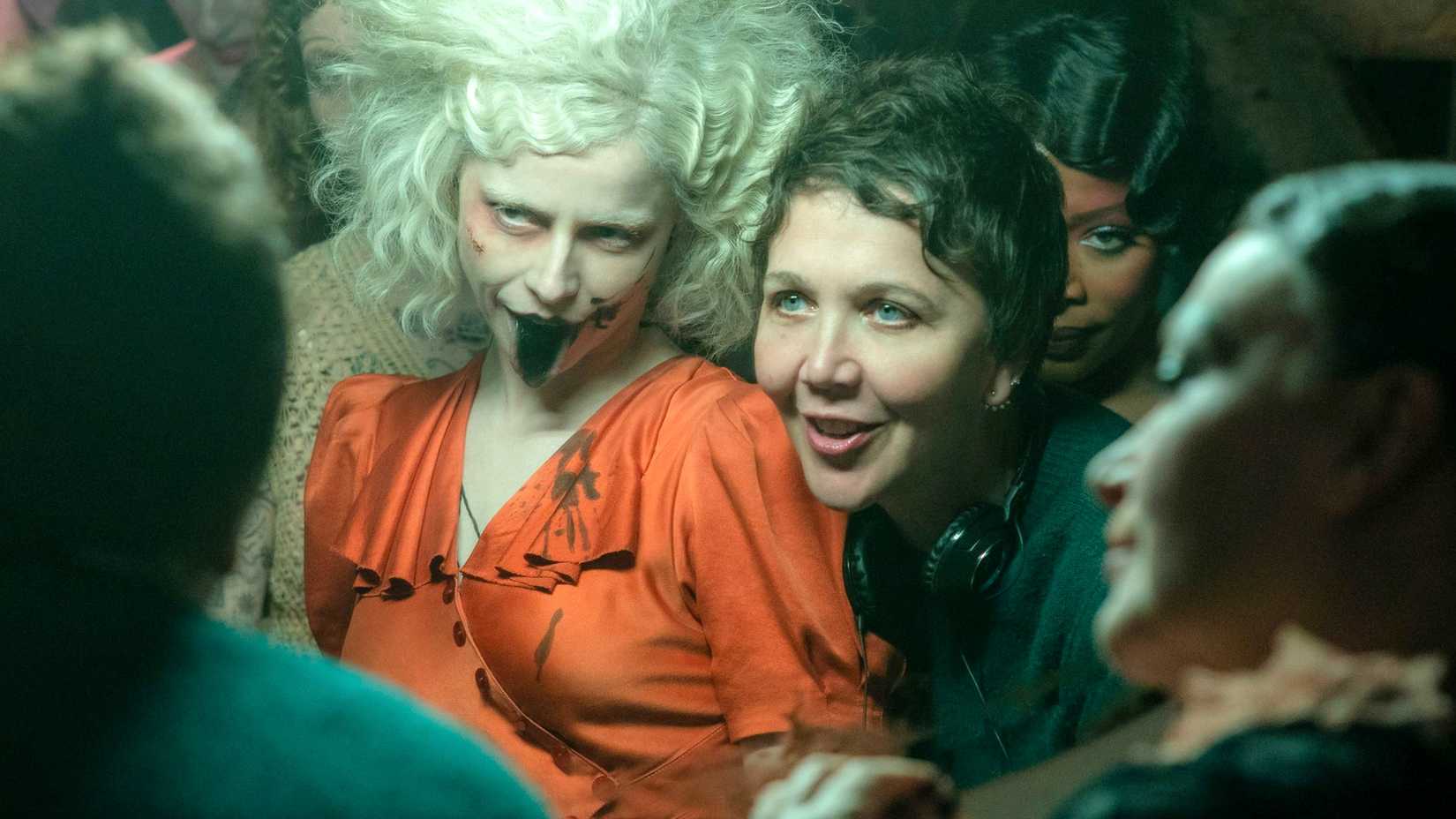 Jessie Buckley's New Horror Movie Would Be Even Better If It Were A Different Genre 2 Jessie Buckley sticking out her tongue next to Maggie Gyllenhaal on the set of The Bride