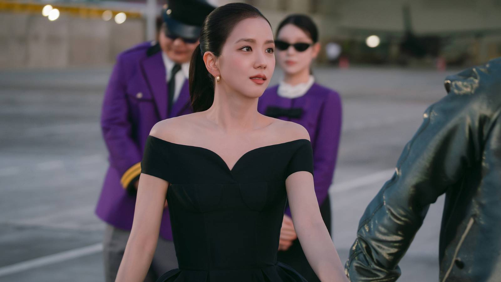 Jisoo's New K-Drama Is Finally Here: Where To Watch & Plot Explained