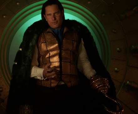 One Piece Season 2's 10 Most Powerful Characters, Ranked 5 Joe Manganiello as Crocodile in season 2 of One Piece