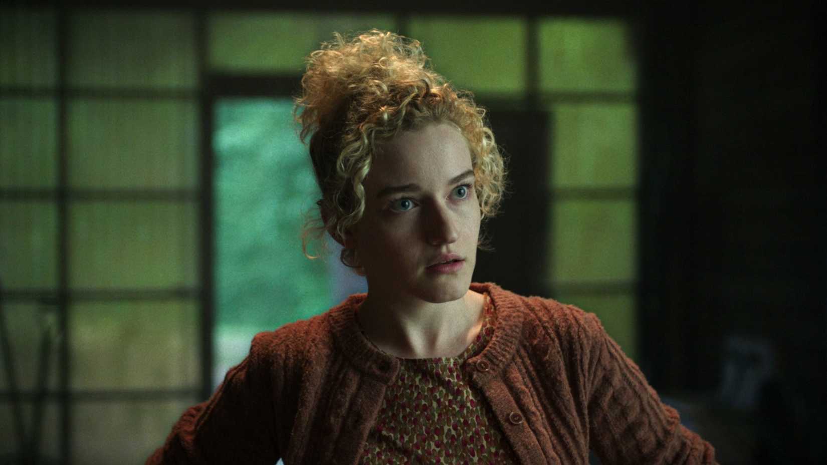 julia garner s ruth in ozark