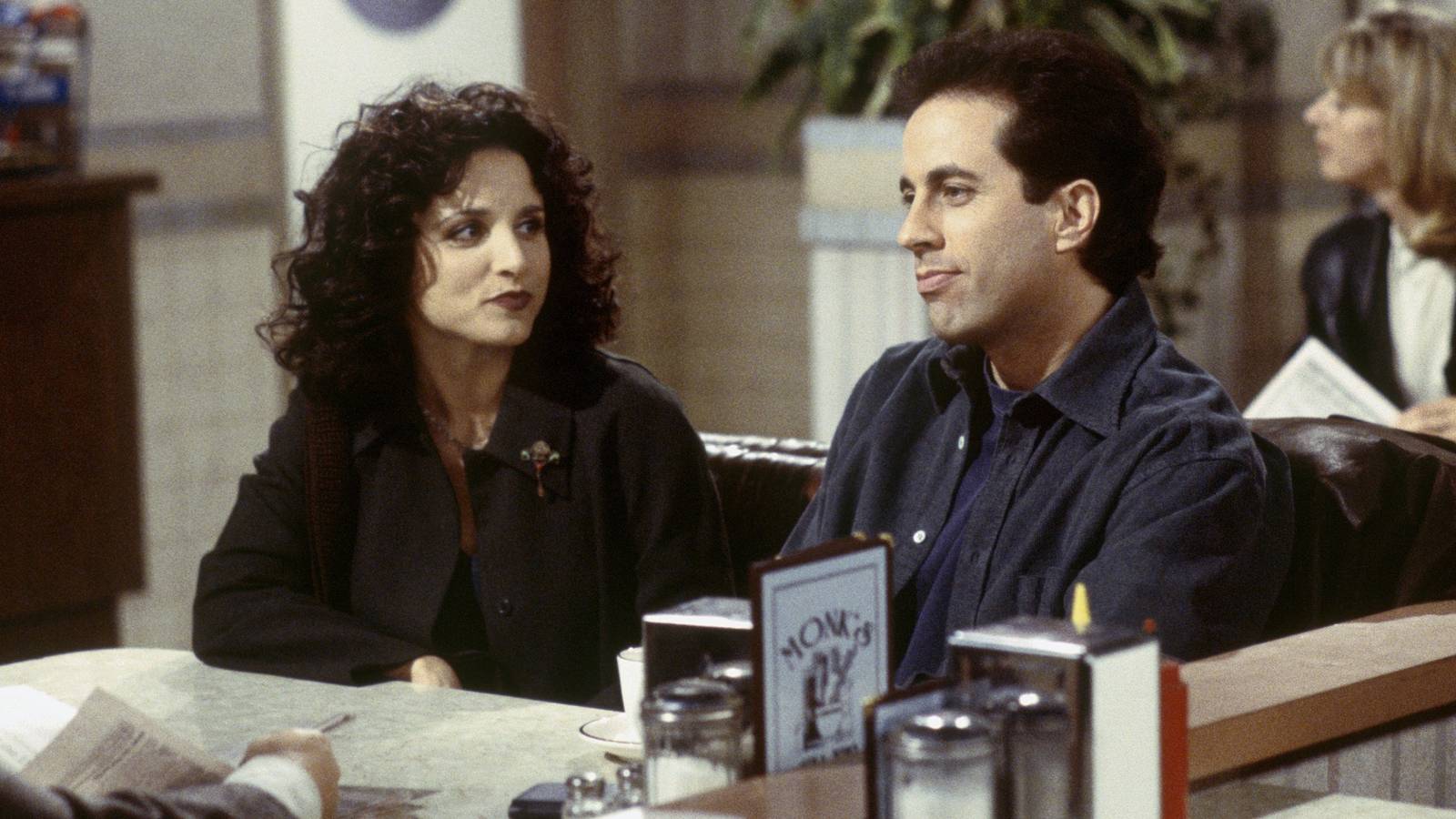 The 10/10 Sitcom That Broke The Seinfeld Curse Premiered 20 Years Ago Today, And It Still Holds Up