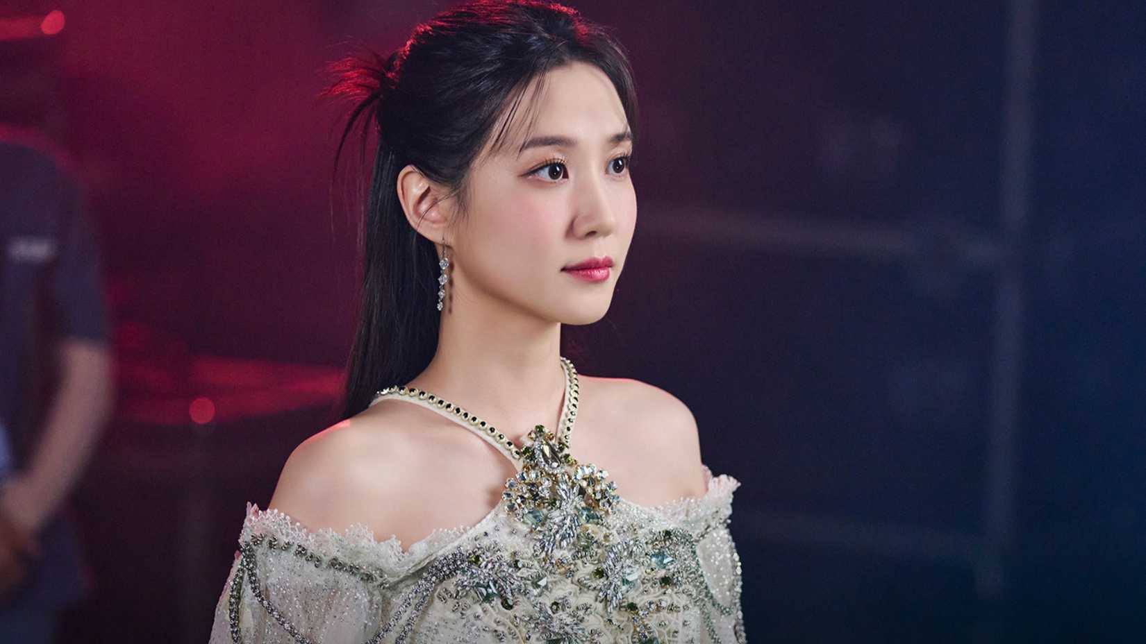 12 Upcoming K-Dramas You Cannot Miss 8 Park Eun-bin in the K-Drama Castaway Diva.