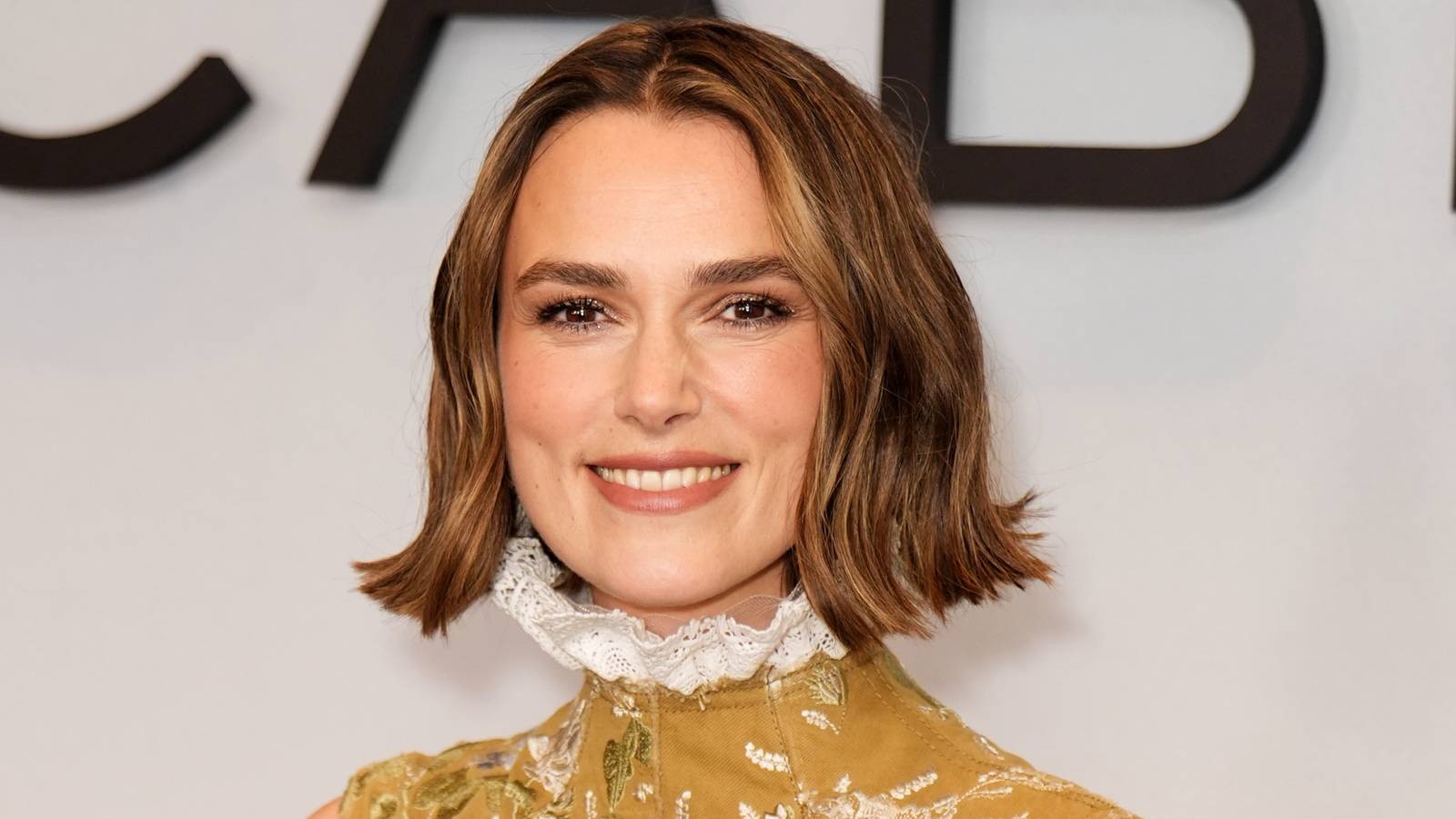 Keira Knightley's Official Introduction As Evil Harry Potter Villain Is Brilliantly Unrecognizable In New Adaptation