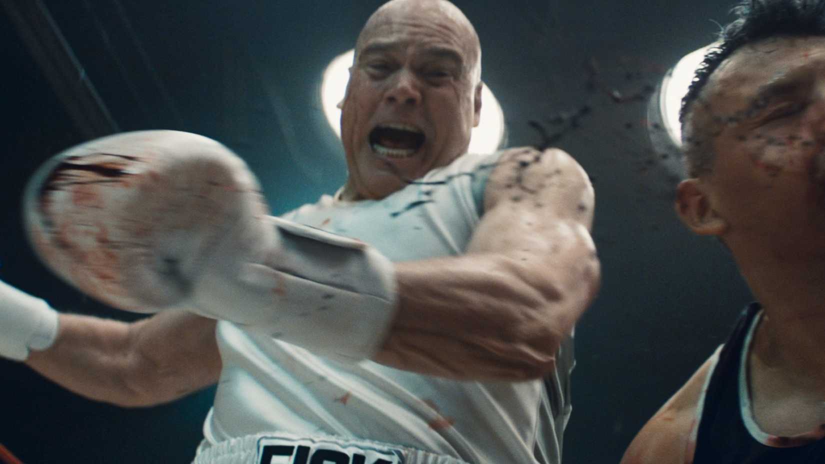 Rei do Crime em uma luta de boxe em Demolidor: Renascido.