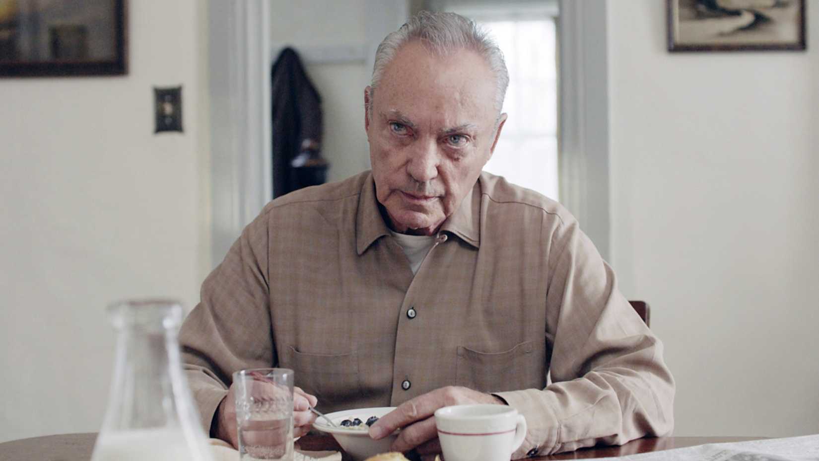 Udo Kier em cena de The Mountain