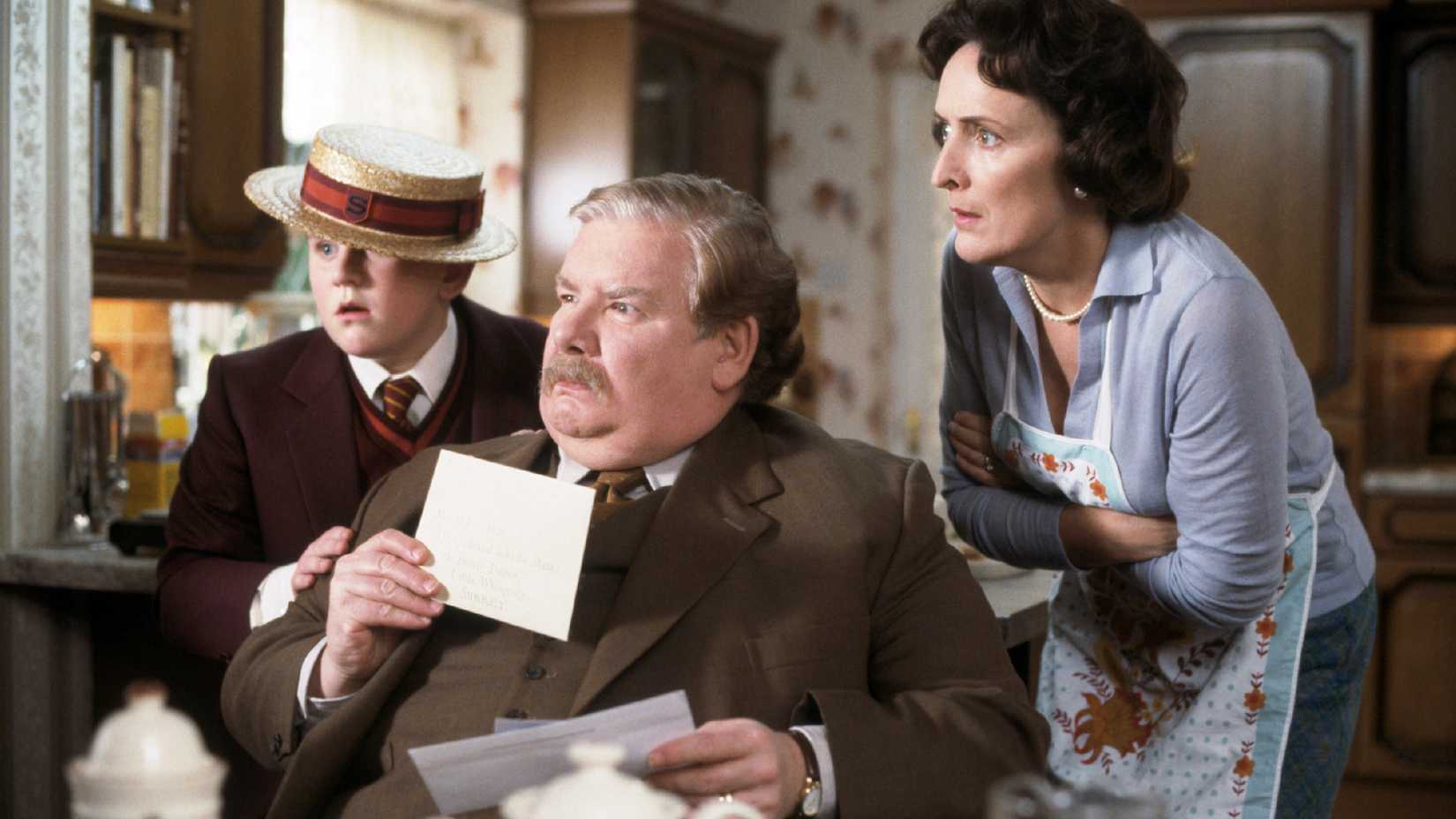 petunia vernon and dudley in harry potter and the sorcerer s stone