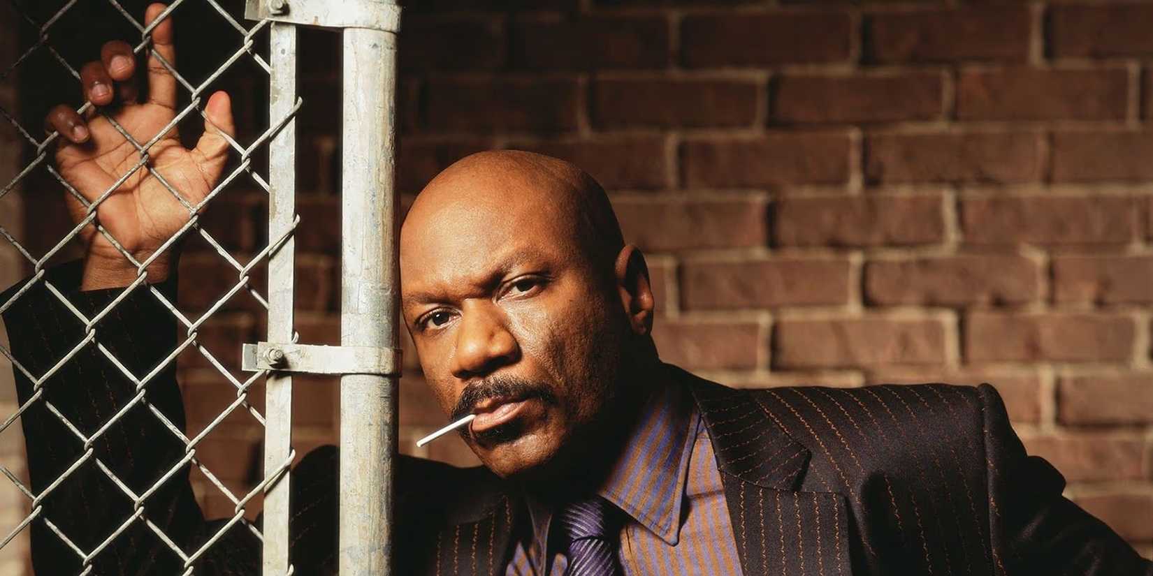 10 TV Show Reboots That Failed to Capture The Originals' Magic 1 Kojak smoking a cigarette