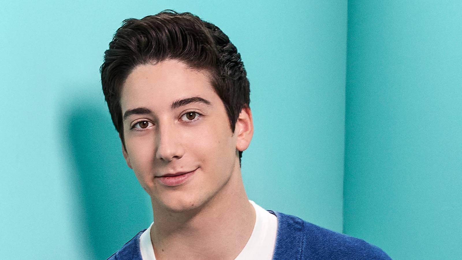 Tangled's Live-Action Star Milo Manheim Debuts Flynn Rider's Smolder For Disney Remake
