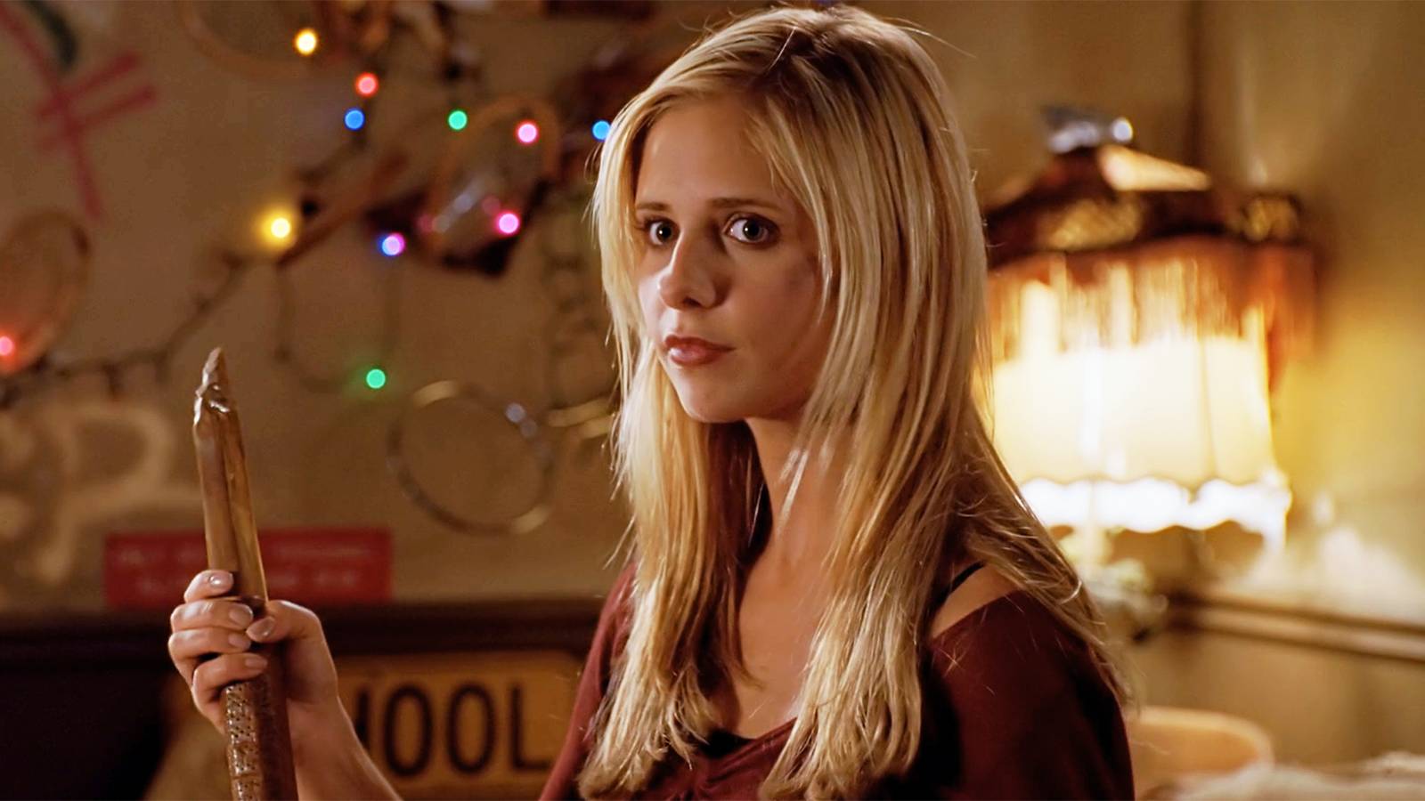 How Dolly Parton Helped Get Buffy the Vampire Slayer On the Air