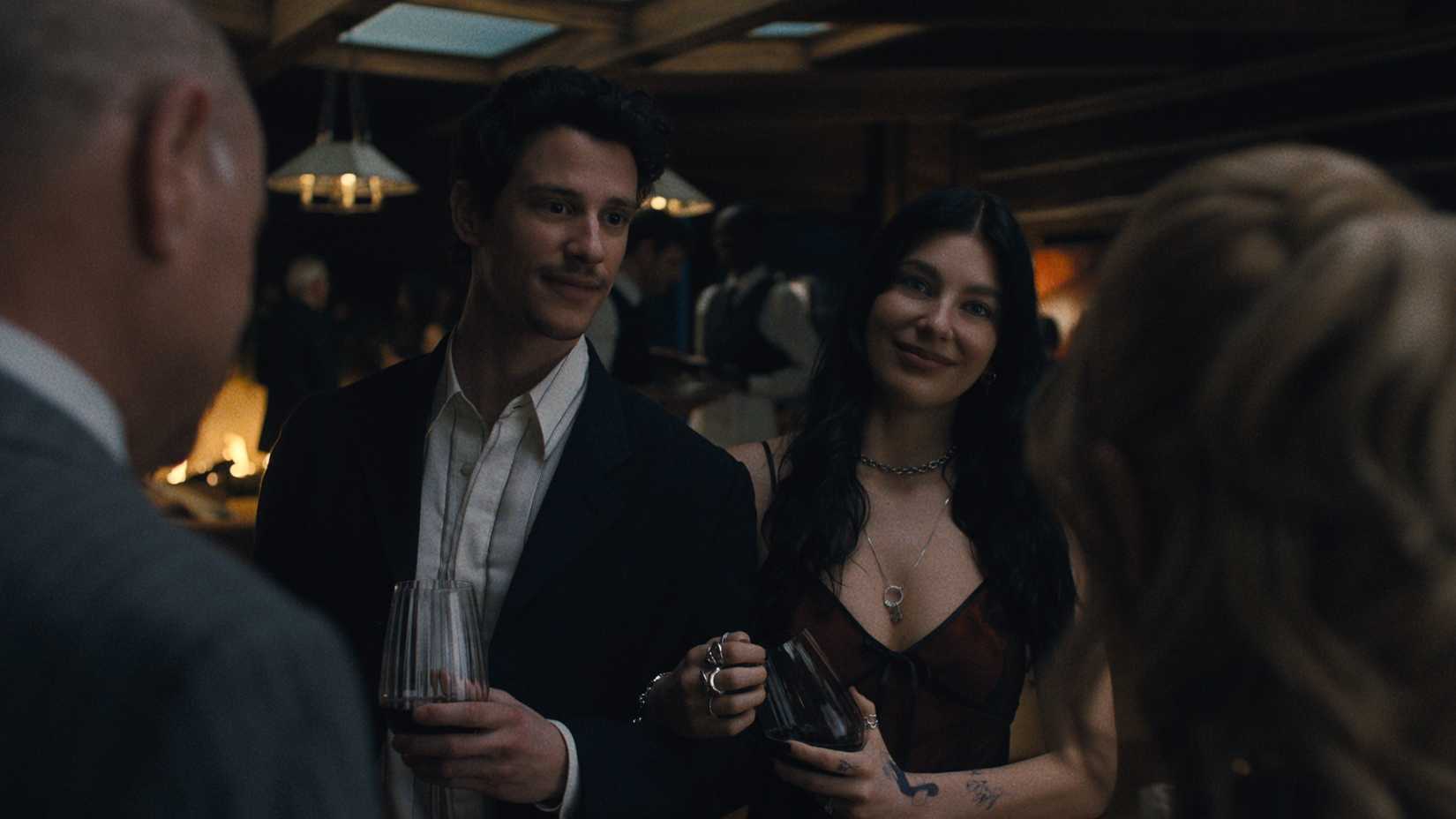 Netflix's New 8-Part Psychological Thriller Series With Stellar Rotten ...