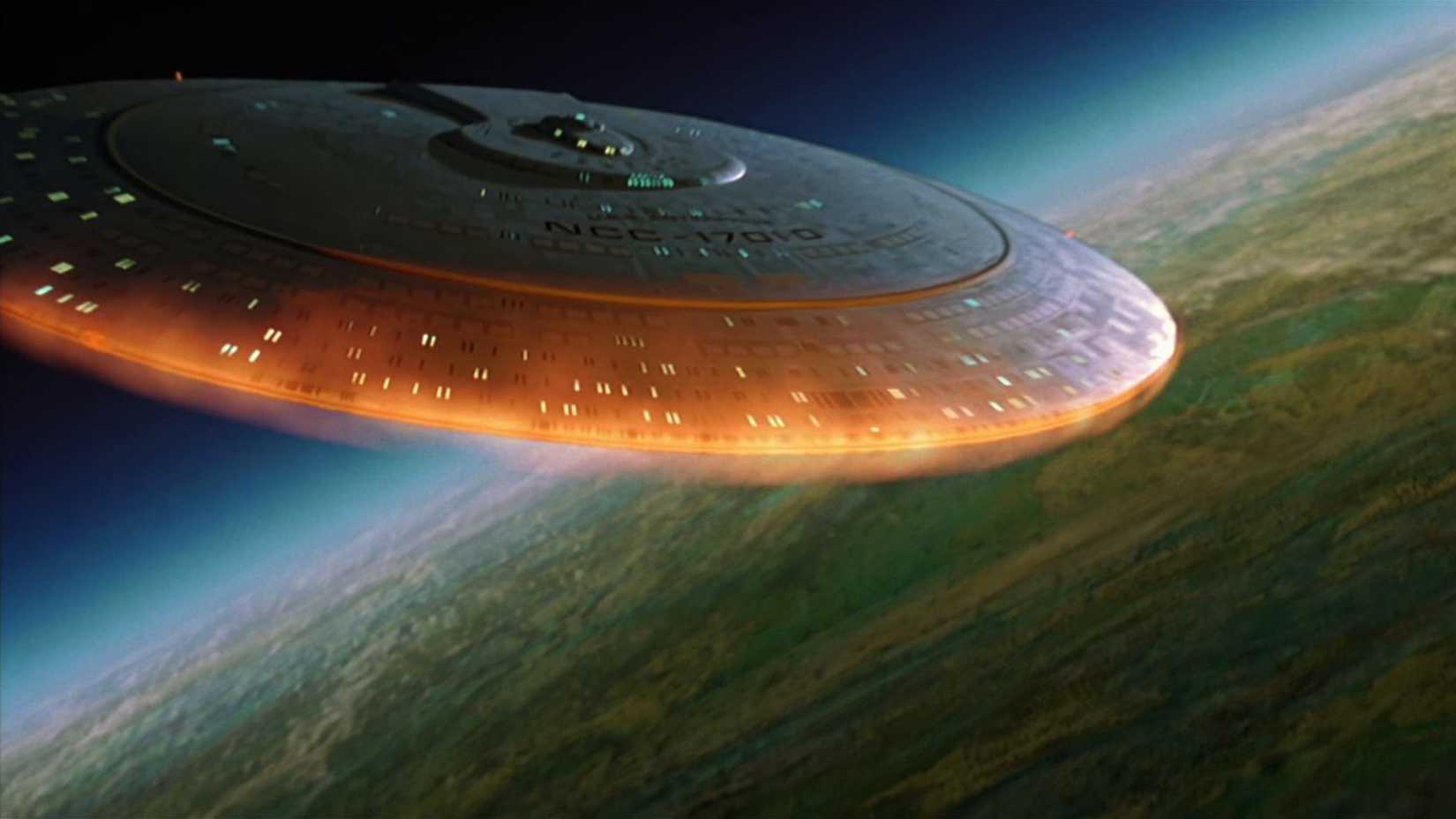 Star Trek Generations Enterprise-D crash da saucer