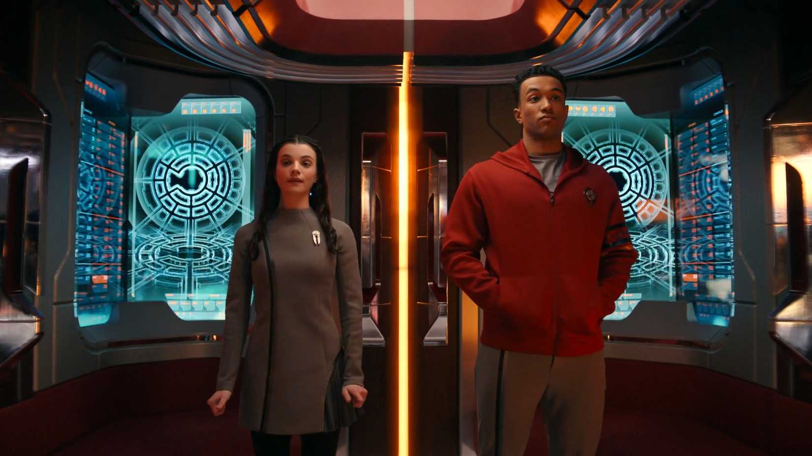 Jonathan Frakes Directs Action-Packed Star Trek: Starfleet Academy Episode 9 3 Tarima and Caleb