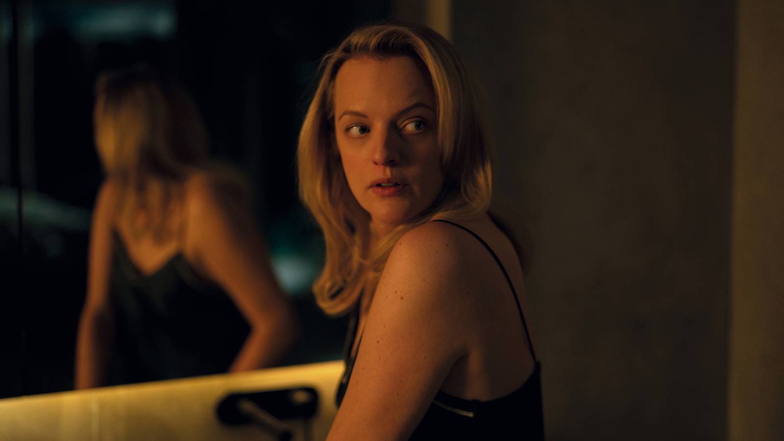 Elisabeth Moss' Divisive Apple TV Show Imperfect Women Continues An Unfortunate Thriller Trend