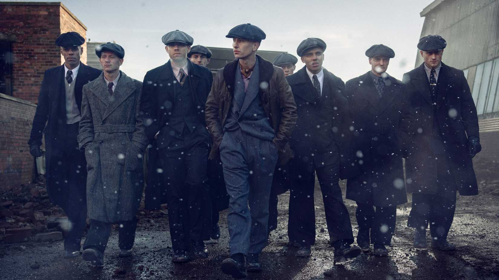 Peaky Blinders' The Immortal Man Transcends TV Roots 1 The new Peaky Blinders led by Duke (Barry Keoghan) walking through Birmingham in Peaky Blinders: The Immortal Man