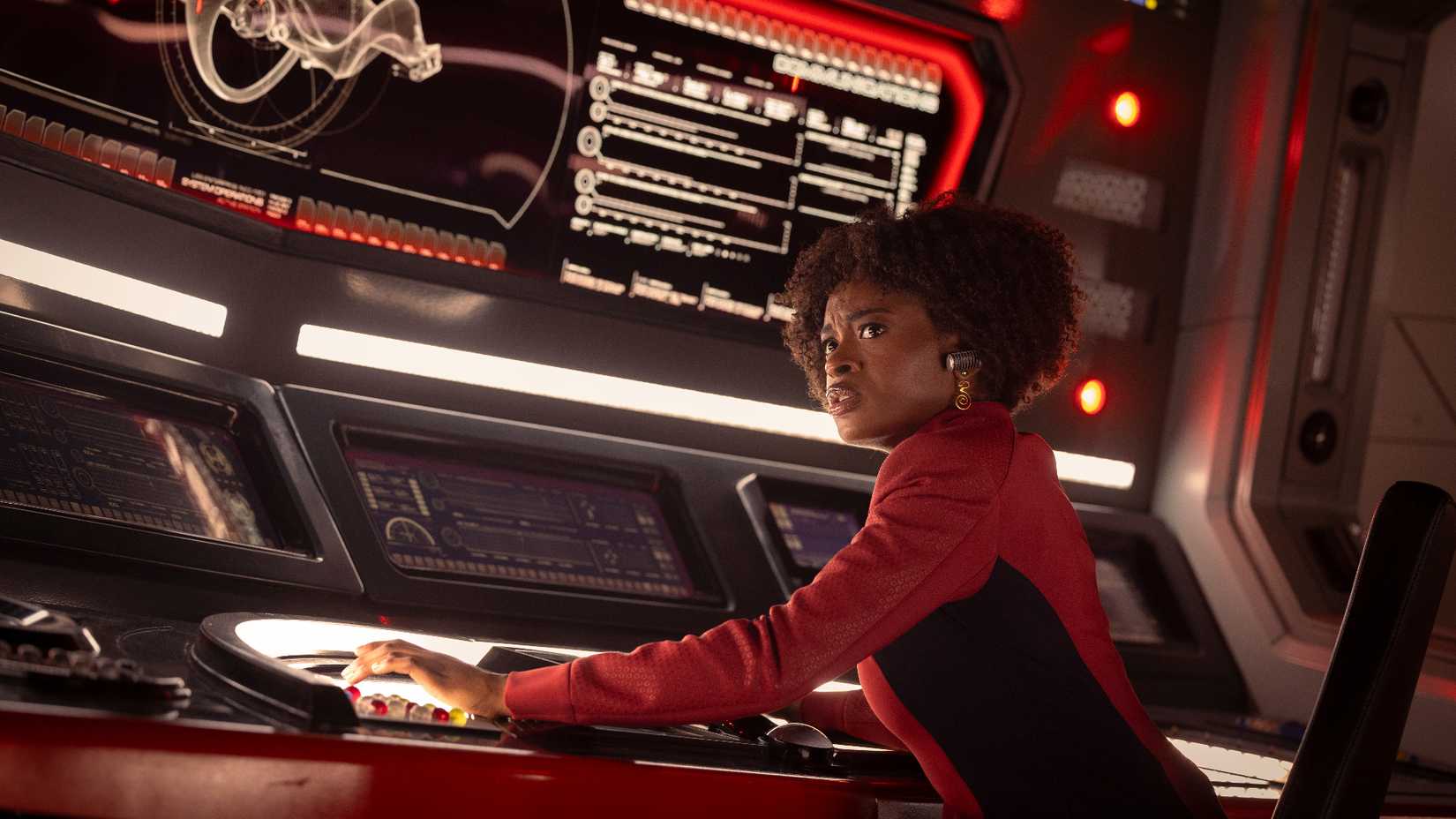Uhura in Strange New Worlds Season 4