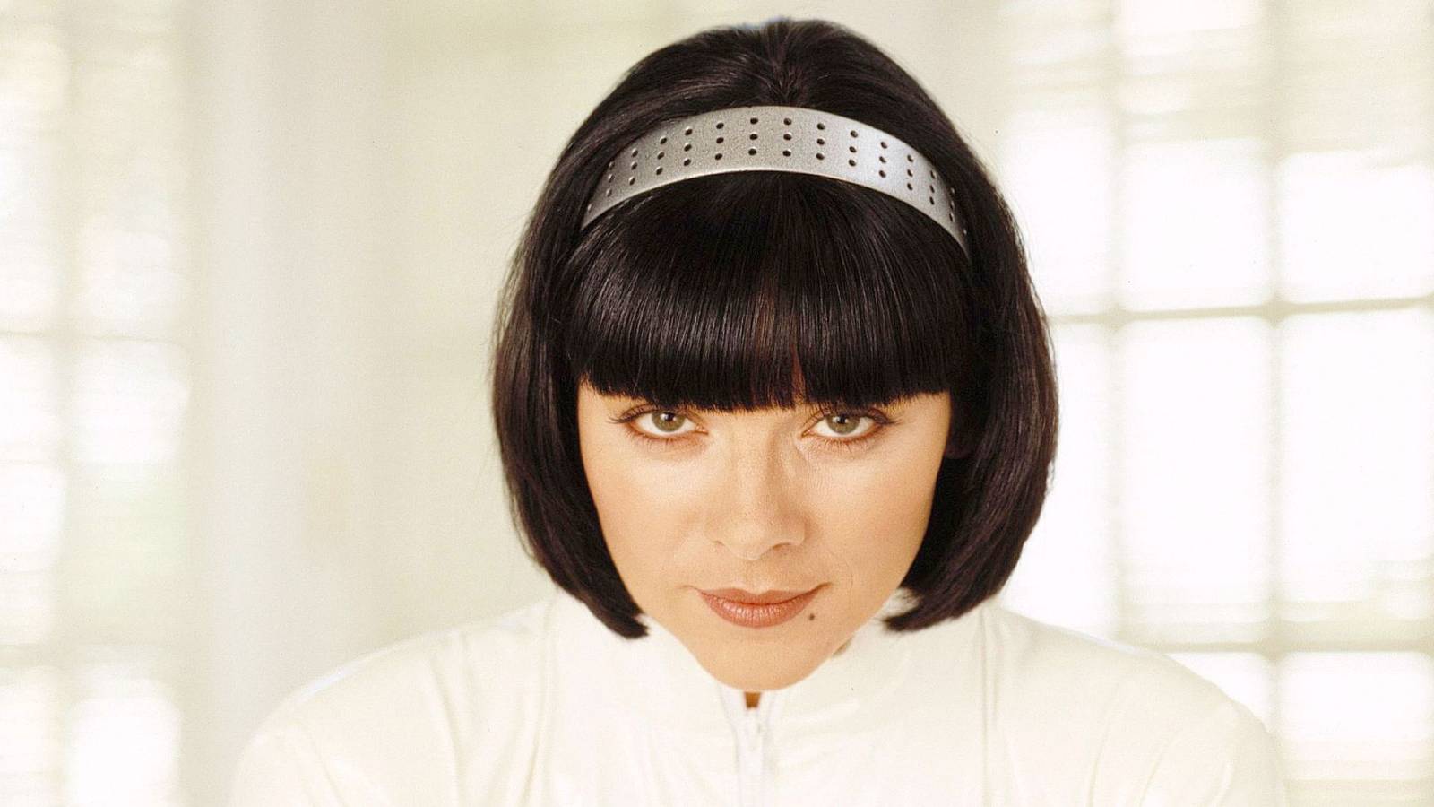 10 Sci-Fi Miniseries That Are Nearly Perfect From Start To Finish