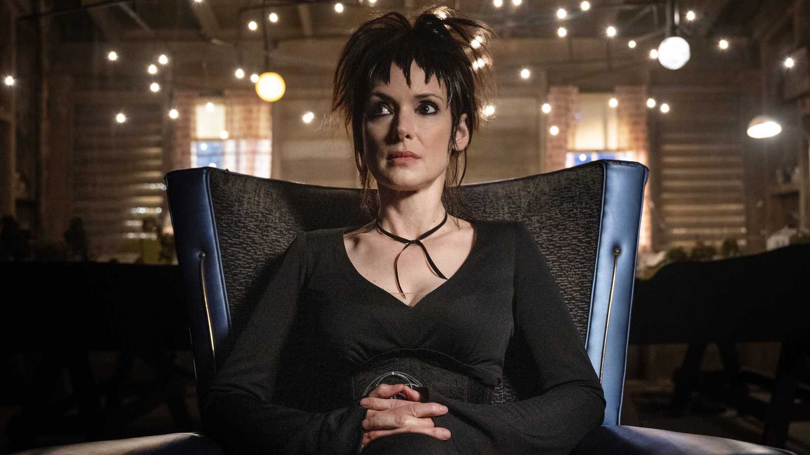 Winona Ryder em Beetlejuice Beetlejuice