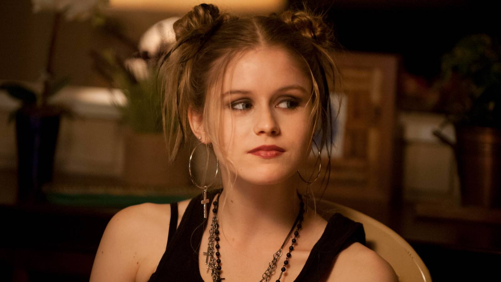 One Of The Best Lovecraft Shows Is An Unexpected 8-Part Thriller That Isn’t Even Horror