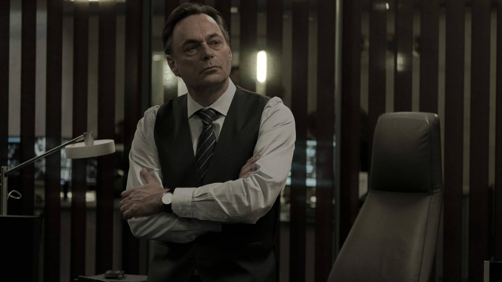 The Best Sci-Fi Show On Netflix Is A 10/10 Series That Gets Better Upon A Rewatch