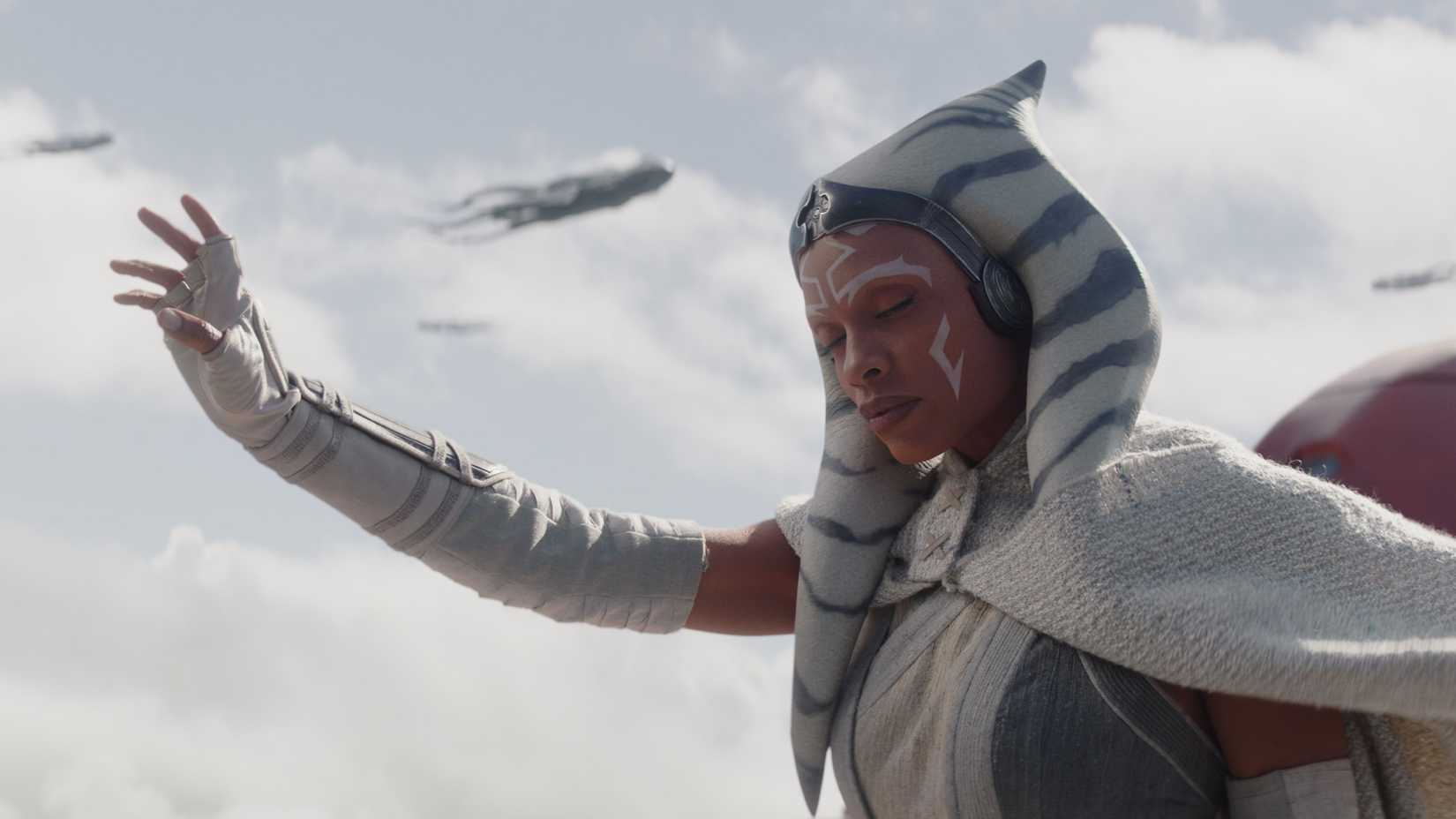 Rosario Dawson as Ahsoka using the Force