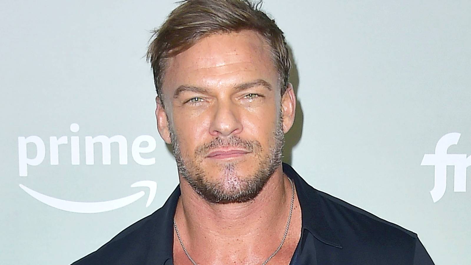 Alan Ritchson's 3-Part Breakout Series Is Getting Removed From Netflix Soon