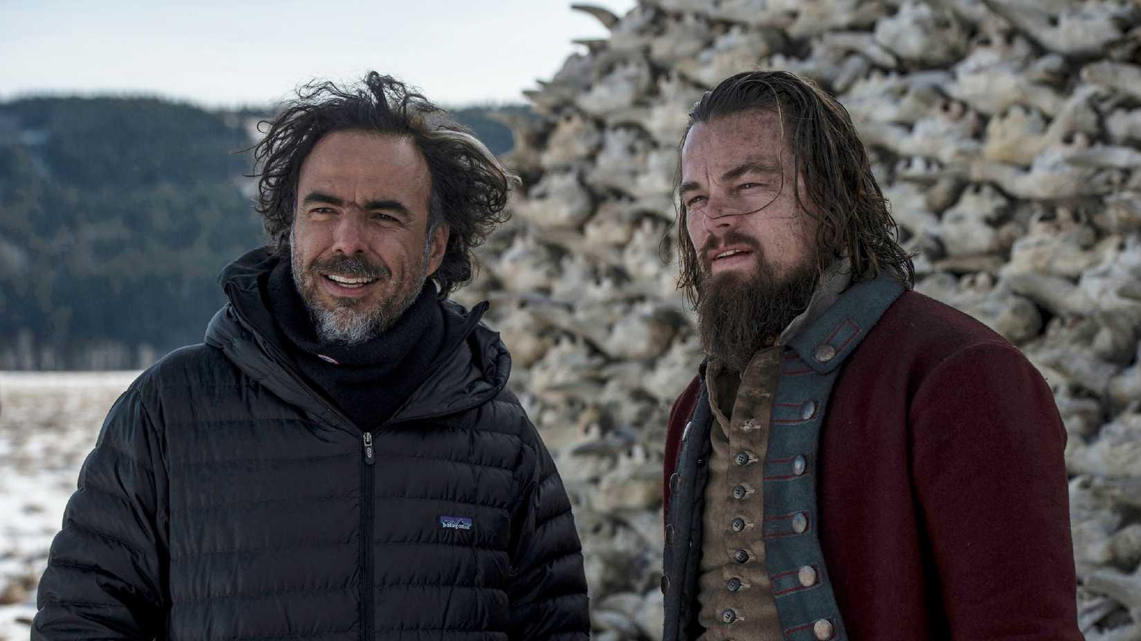 Alejandro G. Iñárritu e Leonardo DiCaprio no set de O Regresso