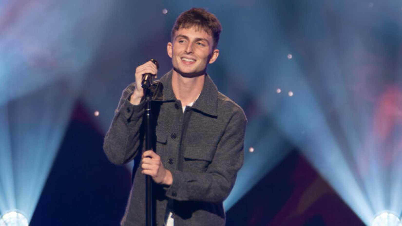 American Idol Season 24 Finalist Braden Rumfelt Smiling On Stage