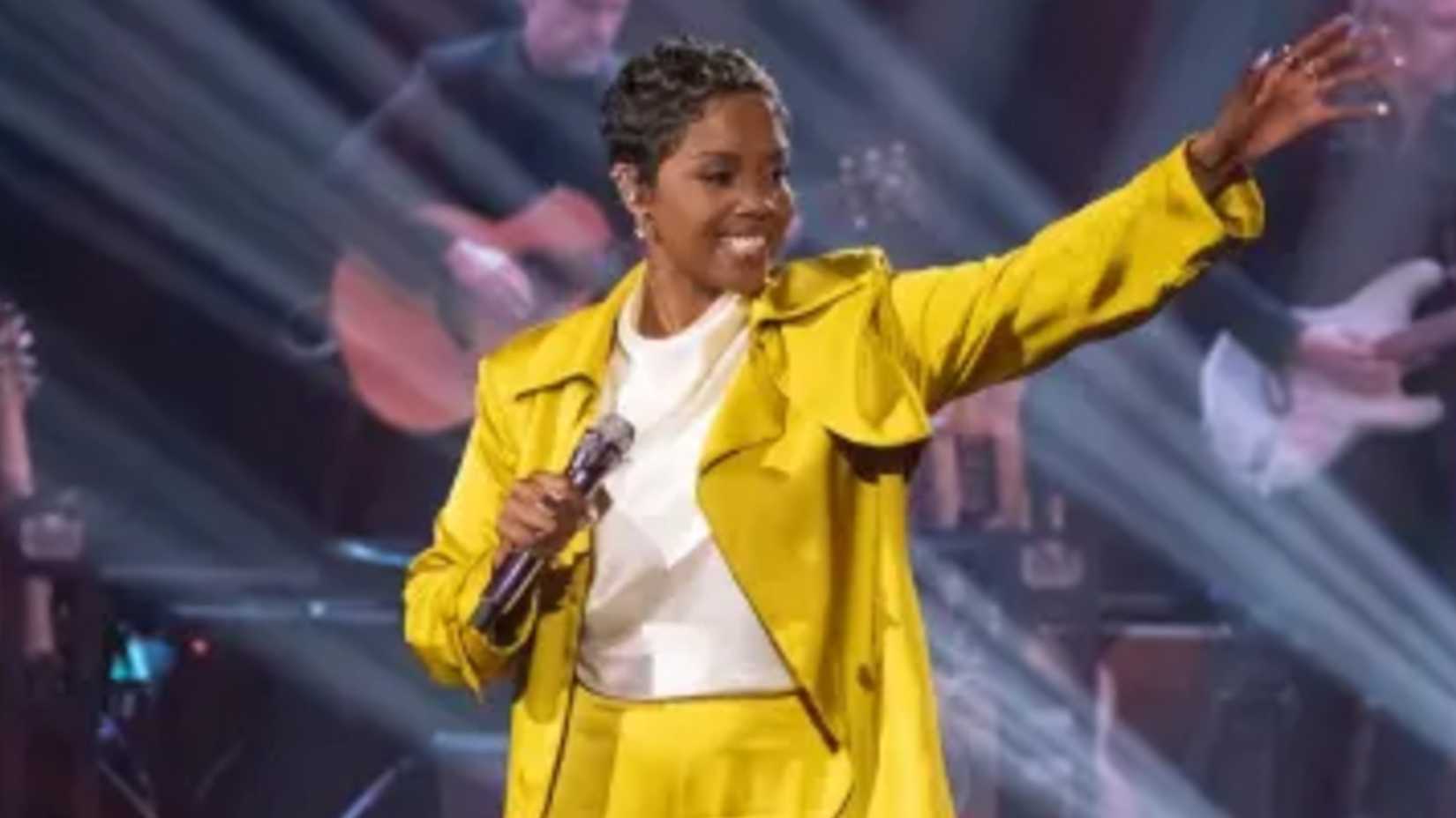 American Idol Season 24 Finalist Keyla Richardson Smiling On Stage