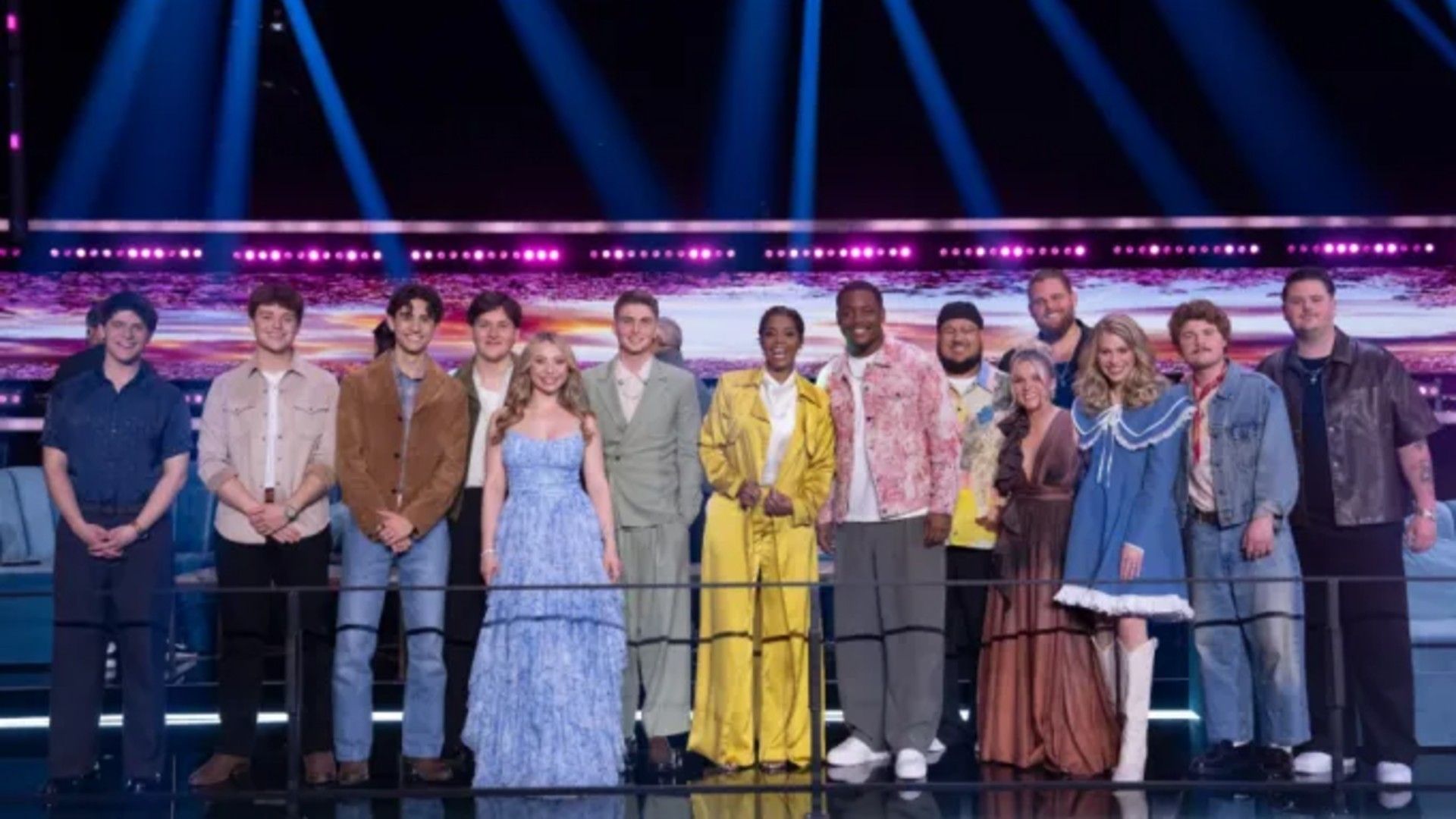 American Idol Season 24 Top 14 Finalists Posing Together