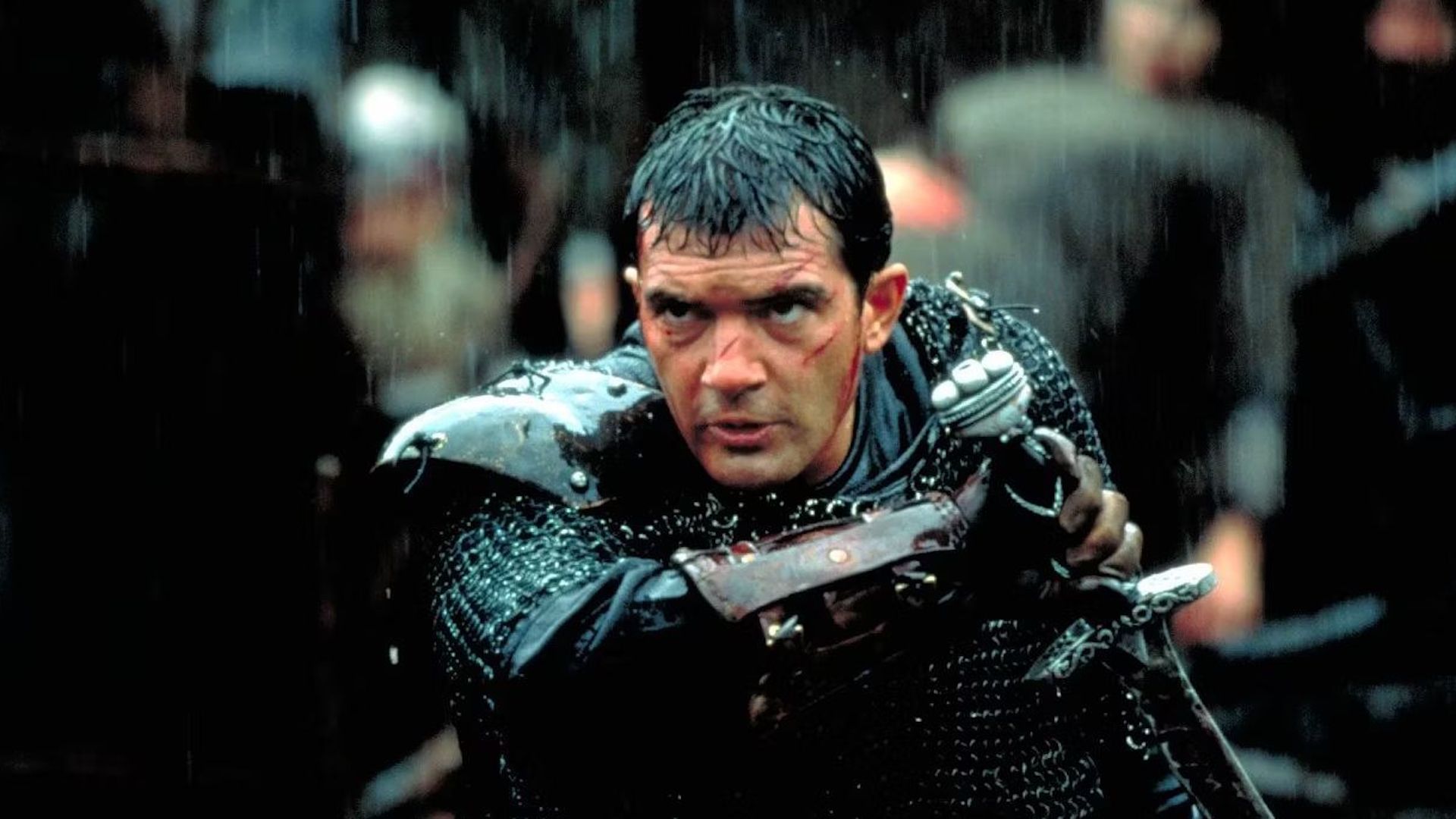 Antonio Banderas como Ahmed Ibn Fahdlan em O 13º Guerreiro