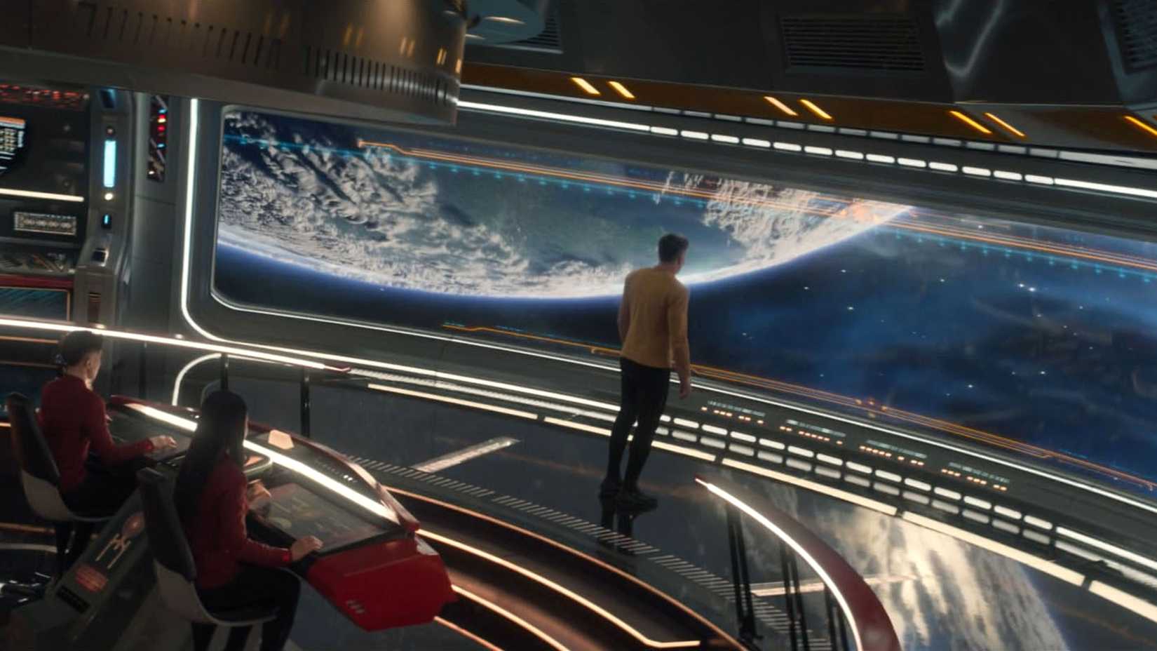 captain pike in front of viewscreen