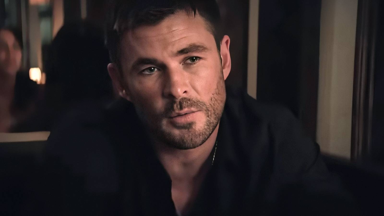 Chris Hemsworth’s New Goodfellas-Like Crime Thriller Gets First Official Look Chris Hemsworth’s New Goodfellas-Like Crime Thriller Gets First Official Look