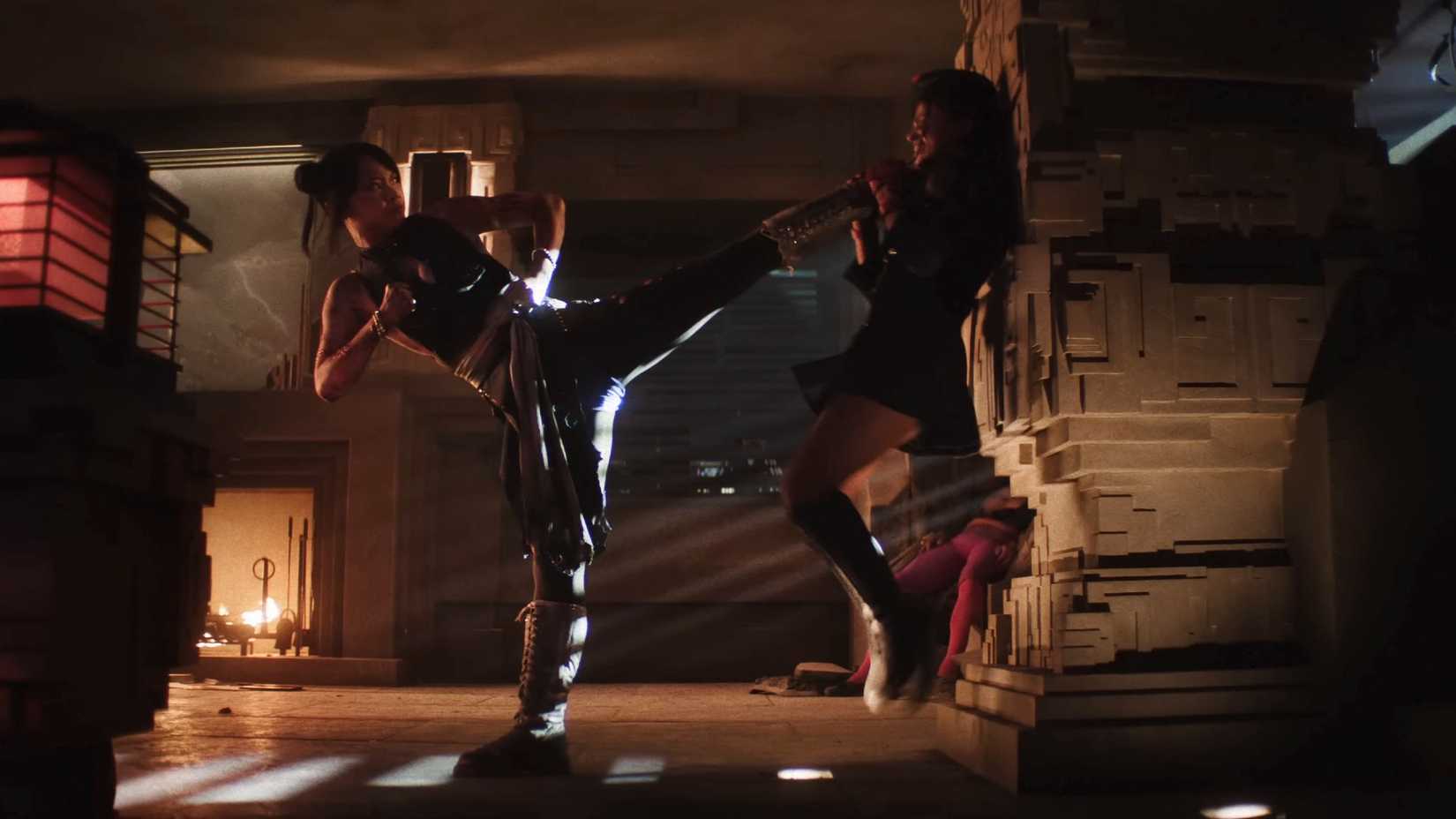 Chun-Li Vs. Vega e Juli em Street Fighter