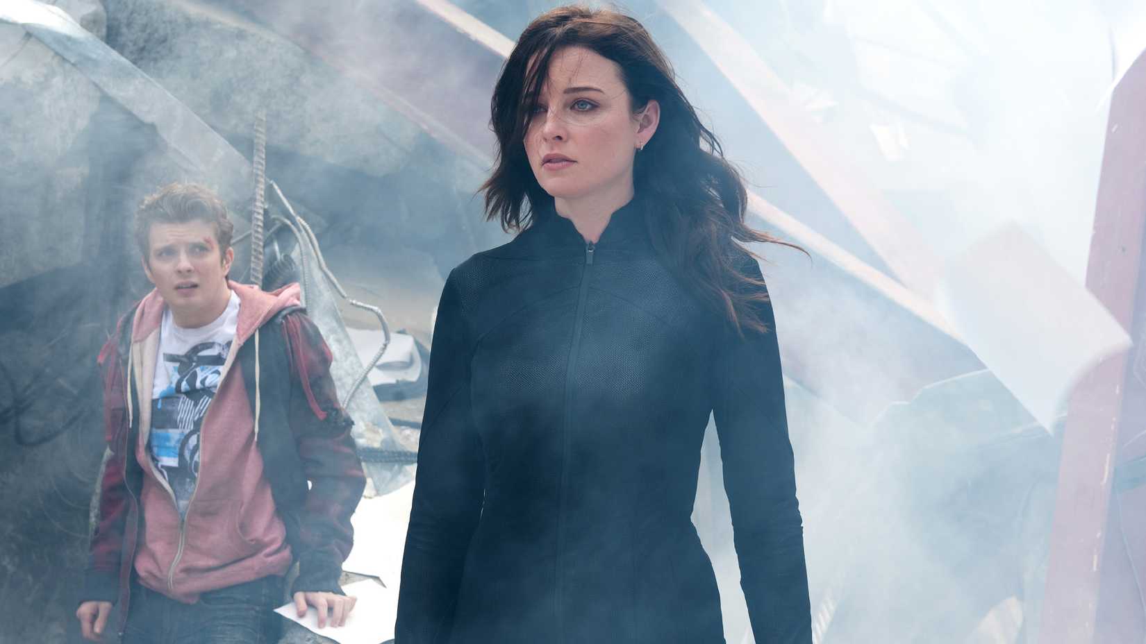 Erik Knudsen, Rachel Nichols in 'Endtimes'