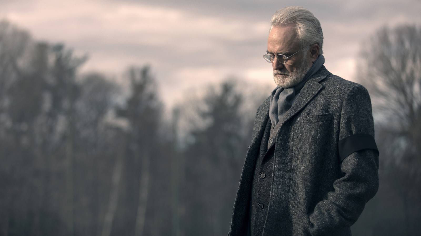 How Hulu's Drama Based On An Award-Winning Book Redefined Streaming TV