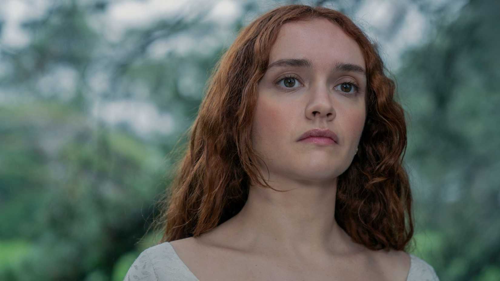 Alicent Hightower (Olivia Cooke) em House of the Dragon.
