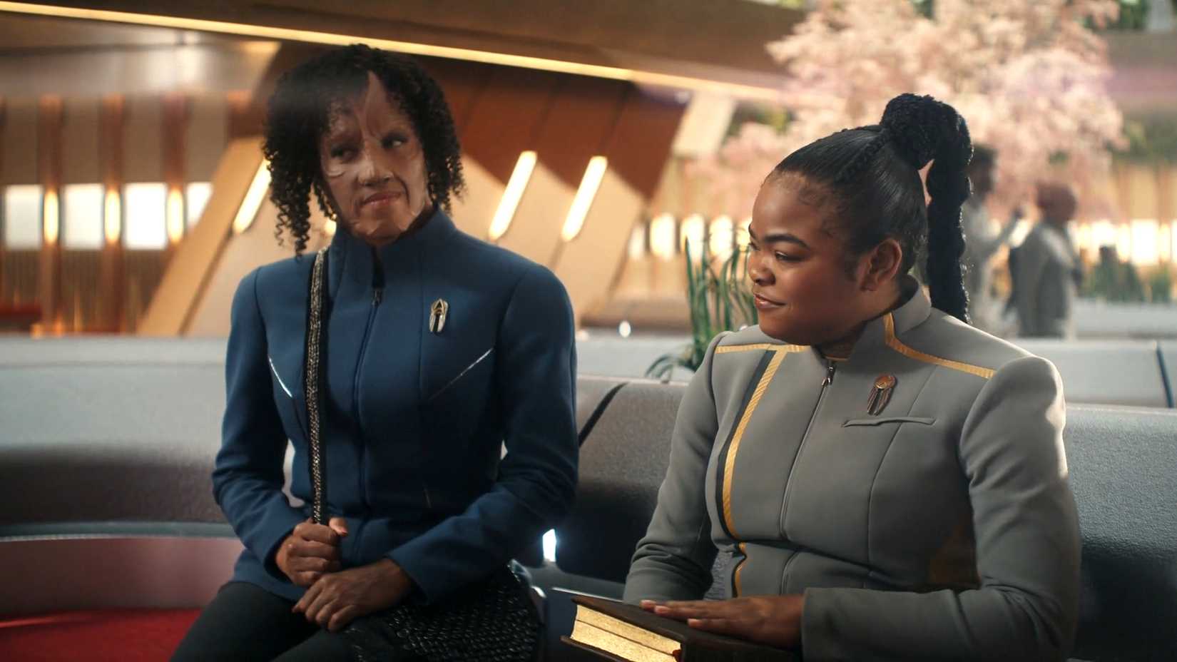 Illa Dax e Sam em Star Trek: Starfleet Academy