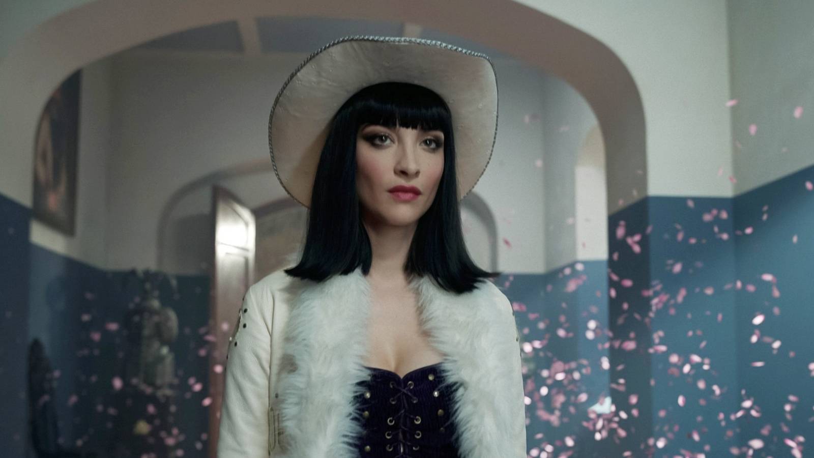 Netflix's 3-Part Fantasy Series That's 'Stranger Things Meets One Piece' Is One Of Its Best